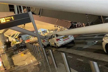 Falling roof pillars smash cars at Delhi airport