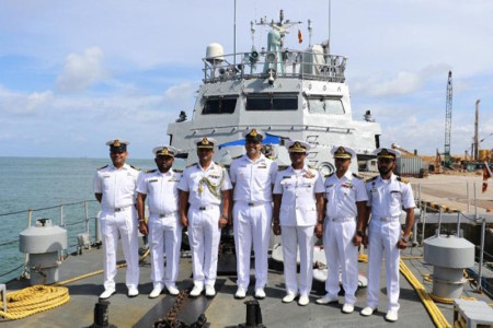 Indian Navy ship ‘Kalpeni’ visits Colombo