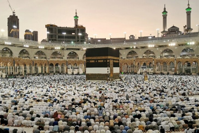 Mandatory vaccine administration to Hajj pilgrims unregulated