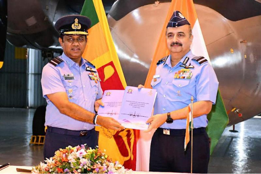 Indian air force donates AN-32 propellers to Sri Lanka air force