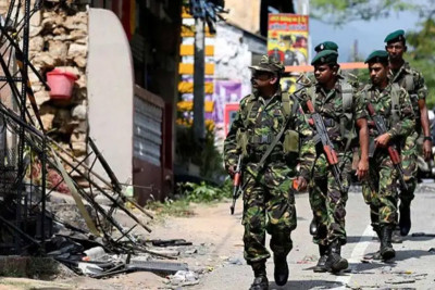 Security beefed up in Colombo, Weligama, Ella over possible terror threat